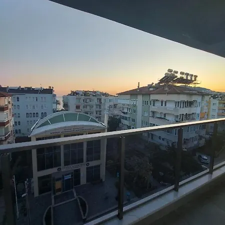 Alanya Duesuenuer 1+1 Apartment Alanya